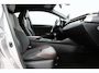 Toyota C-HR / C-HR+ 1.2T Executive | Trekhaak | Navigatie | JBL | Stoelverwarming | Keyless | Adaptive Cruise | Parkeersensoren voor/achter | Clima | Camera | 18 inch | Rijstrooksensor | Bluetooth