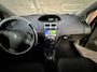 Toyota Yaris 1.0 VVTi Cool Airco,Bleutooht/Navi/Android/Nieuwe apk.