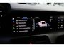 Porsche Taycan Turbo 93 kWh / SOH 92,3% / Panoramadak / 360Camera / Head-up / Burmester / Luchtvering / 20'' / InnoDrive / Sportchrono+Design / Keyless / Adaptieve Stoelen / Dodehoek / DAB / Warmtepomp