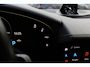 Porsche Taycan Turbo 93 kWh / SOH 92,3% / Panoramadak / 360Camera / Head-up / Burmester / Luchtvering / 20'' / InnoDrive / Sportchrono+Design / Keyless / Adaptieve Stoelen / Dodehoek / DAB / Warmtepomp