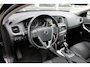 Volvo V40 T2 123PK Automaat Edition+ | Org. NL | Verw. Voorstoelen | PDC Achter | Bluetooth |