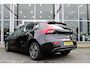 Volvo V40 T2 123PK Automaat Edition+ | Org. NL | Verw. Voorstoelen | PDC Achter | Bluetooth |