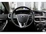 Volvo V40 T2 123PK Automaat Edition+ | Org. NL | Verw. Voorstoelen | PDC Achter | Bluetooth |