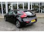 Volvo V40 T2 123PK Automaat Edition+ | Org. NL | Verw. Voorstoelen | PDC Achter | Bluetooth |