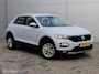Volkswagen T-Roc 1.0 TSI Style Lane ACC Clima Trekhaak BTW auto
