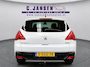 Peugeot 3008 1.6 THP Style Trekhaak | Panoramadak | Parkeersensoren | Clima | Airco (automatisch) | Cruise control | Parkeersensoren achter