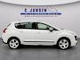 Peugeot 3008 1.6 THP Style Trekhaak | Panoramadak | Parkeersensoren | Clima | Airco (automatisch) | Cruise control | Parkeersensoren achter