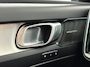 Volvo XC40 2.0 B4 Plus Black Ed