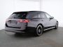 Mercedes-Benz E-klasse Estate 300 e Avantgarde Night Edition Panorama Schuif-Kanteldak | Digital Licht | 20 Inch Velgen | Trekhaak | AC en DC Laden | Stuur en Stoelverwarming. Inclusief 24 maanden MB Certified garantie voor Europa