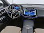 Mercedes-Benz E-klasse Estate 300 e Avantgarde Night Edition Panorama Schuif-Kanteldak | Digital Licht | 20 Inch Velgen | Trekhaak | AC en DC Laden | Stuur en Stoelverwarming. Inclusief 24 maanden MB Certified garantie voor Europa