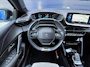 Peugeot e-208 EV GT Pack 50 kWh | Navigatie | Stoelverwarming | Camera | Dodehoek detectie | Climate Control I SOH 91%