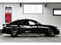 BMW 3-Serie 320i High Executive Edition M Sport | Schuifdak | Harman Kardon | Leder | 19" | LED | NL Geleverd
