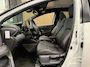 Toyota Yaris 1.5 Hybrid Executive * 1e Eig / Panoramadak / JBL / Afn. Trekhaak / HUD / Stoel-Stuurverwarming *
