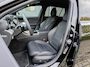 Mercedes-Benz C-klasse Estate 300 e Luxury Line Distronic - LED - Ambiente