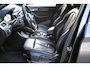 BMW X1 SDrive20i Orange Edition II, HUD, Groot navi, Leder, Afn. Trekhaak, Dealer onderhouden