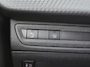 Peugeot 2008 1.2 PT Signature Carplay/Trekhaak/Distrib. vv