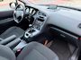 Peugeot 5008 1.2 PureTech Style 5p. / Pano'dak / Navi / PDC