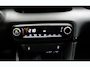 Toyota Yaris 1.5 Hybrid 115 Team D Dealeronderh. / Comfort Pakket / Stoelverwarming + stuurverwarming / LED / DAB radio / Smartphone Integratie / Adaptive Cruisecontrol