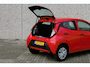 Toyota Aygo 1.0 VVT-i x-fun / Airco / Bluetooth / Elektrische ramen / Multifunctioneel stuurwiel