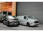 Ford E-Transit Custom 320 L2H1 Sport 71 kWh DC DUBBEL CABINE /JB-EDITION /CAMERA /370KM RANGE /APPLE CARPLAY DRIVERS-PACK /FULL