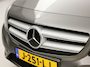 Mercedes-Benz B-klasse 200 AMG Sport 157Pk (GROOT NAVI, CLIMATE, CAMERA, HARMAN/KARDON, GETINT GLAS, STOELVERWARMING, LEDEREN SPORTSTOELEN, HARMAN/KARDON, XENON, ZWART HEMEL, NIEUWSTAAT)