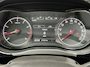 Opel Corsa Edition 1.4 90pk | ALL SEASON BANDEN | TREKHAAK | APPLE CARPLAY / ANDROID AUTO | PARKEERSENSOREN | LAGE KM-STAND! | ISOFIX |