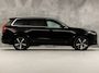 Volvo XC90 2.0 T8 Twin Engine AWD R-Design 7 Persoons 408Pk Automaat (NAP, PANORAMADAK, 1e EIGENAAR, LUCHTVERING, APPLE CARPLAY, BOWERS&WILKINS, HEAD-UP DISPLAY, STUUR/STOELVERWARMING, CAMERA, ELEK ACHTERKLEP, NIEUWSTAAT)