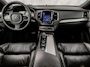 Volvo XC90 2.0 T8 Twin Engine AWD R-Design 7 Persoons 408Pk Automaat (NAP, PANORAMADAK, 1e EIGENAAR, LUCHTVERING, APPLE CARPLAY, BOWERS&WILKINS, HEAD-UP DISPLAY, STUUR/STOELVERWARMING, CAMERA, ELEK ACHTERKLEP, NIEUWSTAAT)