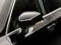 Volvo XC90 2.0 T8 Twin Engine AWD R-Design 7 Persoons 408Pk Automaat (NAP, PANORAMADAK, 1e EIGENAAR, LUCHTVERING, APPLE CARPLAY, BOWERS&WILKINS, HEAD-UP DISPLAY, STUUR/STOELVERWARMING, CAMERA, ELEK ACHTERKLEP, NIEUWSTAAT)