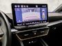 CUPRA Leon 1.5 TSI VZ Copper Edition 150Pk Automaat (F1 KNOPPEN, APPLE CARPLAY, GROOT NAVI, KUIPSTOELEN, SENNHEISER AUDIO, CAMERA, STUUR/STOELVERWARMING, GETINT GLAS, SFEERVERLICHTING, NIEUWSTAAT)