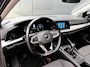 Volkswagen Golf 1.0 TSI 110pk Life | Panoramadak | Trekhaak | Camera