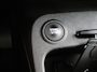 Renault Captur 0.9 TCe INTENS *NIEUWE DB KETTING* Renault Captur 0.9 TCe INTENS + CAMERA / TREKHAAK / NAVIGATIE / DAB / LED
