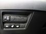Toyota Yaris Cross 1.5 Hybrid 130 Dynamic - NIEUWE MODEL YARIS CROSS - DIRECT UIT VOORRAAD LEVERBAAR - NAVIGATIE - ARMSTEUN VOOR - VOORRUITVERWARMING - STUURVERWARMING - STOELVERWARMING - APPLE CARPLAY/ ANDROID AUTO - 17 INCH LICHT METALEN VELGEN - DODEHOEK DETECTIE - PARKEERSENSOREN VOOR/ ACHTER