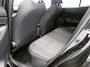 Toyota Yaris Cross 1.5 Hybrid 130 Dynamic - NIEUWE MODEL YARIS CROSS - DIRECT UIT VOORRAAD LEVERBAAR - NAVIGATIE - ARMSTEUN VOOR - VOORRUITVERWARMING - STUURVERWARMING - STOELVERWARMING - APPLE CARPLAY/ ANDROID AUTO - 17 INCH LICHT METALEN VELGEN - DODEHOEK DETECTIE - PARKEERSENSOREN VOOR/ ACHTER