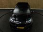 Toyota Yaris Cross 1.5 Hybrid 130 Dynamic - NIEUWE MODEL YARIS CROSS - DIRECT UIT VOORRAAD LEVERBAAR - NAVIGATIE - ARMSTEUN VOOR - VOORRUITVERWARMING - STUURVERWARMING - STOELVERWARMING - APPLE CARPLAY/ ANDROID AUTO - 17 INCH LICHT METALEN VELGEN - DODEHOEK DETECTIE - PARKEERSENSOREN VOOR/ ACHTER