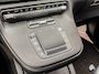 Mercedes-Benz V-klasse 300d Extra Lang Avantgarde Dubbele Cabine | ELEKTRISCHE SCHUIFDEUREN | STOELVERWARMING | STANDKACHEL | LEDER | MBUX | 360 |