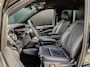 Mercedes-Benz V-klasse 300d Extra Lang Avantgarde Dubbele Cabine | ELEKTRISCHE SCHUIFDEUREN | STOELVERWARMING | STANDKACHEL | LEDER | MBUX | 360 |