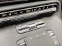 Mercedes-Benz V-klasse 300d Extra Lang Avantgarde Dubbele Cabine | ELEKTRISCHE SCHUIFDEUREN | STOELVERWARMING | STANDKACHEL | LEDER | MBUX | 360 |