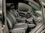 Mercedes-Benz V-klasse 300d Extra Lang Avantgarde Dubbele Cabine | ELEKTRISCHE SCHUIFDEUREN | STOELVERWARMING | STANDKACHEL | LEDER | MBUX | 360 |