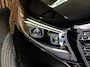 Mercedes-Benz V-klasse 300d Extra Lang Avantgarde Dubbele Cabine | ELEKTRISCHE SCHUIFDEUREN | STOELVERWARMING | STANDKACHEL | LEDER | MBUX | 360 |