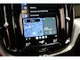 Volvo XC60 2.0 T6 Recharge R-Design [ Panorama Standkachel Navi Camera Apple/Android ]