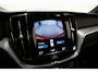 Volvo XC60 2.0 T6 Recharge R-Design [ Panorama Standkachel Navi Camera Apple/Android ]