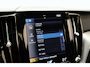 Volvo XC60 2.0 T6 Recharge R-Design [ Panorama Standkachel Navi Camera Apple/Android ]