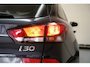 Hyundai i30 1.0 T-GDi MHEV Comf. [ Trekhaak Navi Apple/Android Stoelverwarming ]