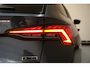 Skoda Octavia COMBI 1.5 e-TSI 150pk Business Edition Aut. [ Trekhaak Navi Apple/Android Camera Stoelverwarming ]