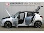 Opel Corsa 1.2-100pk Turbo Elegance Sky. In nieuwstaat verkerende Opel Corsa ! Autm. airco, cruise cntrl, lane assist, panoramadak, verwarmde stoelen, LM wielen, camera, parkeersensoren, navigatie by Apple Carplay/Android auto, metallic, LED verl. etc.