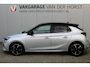 Opel Corsa 1.2-100pk Turbo Elegance Sky. In nieuwstaat verkerende Opel Corsa ! Autm. airco, cruise cntrl, lane assist, panoramadak, verwarmde stoelen, LM wielen, camera, parkeersensoren, navigatie by Apple Carplay/Android auto, metallic, LED verl. etc.