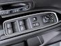 Mitsubishi Outlander 2.4 PHEV Pure Afneembare trekhaak | Stoelverwarming | 4WD