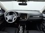 Mitsubishi Outlander 2.4 PHEV Pure Afneembare trekhaak | Stoelverwarming | 4WD