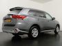 Mitsubishi Outlander 2.4 PHEV Pure Afneembare trekhaak | Stoelverwarming | 4WD
